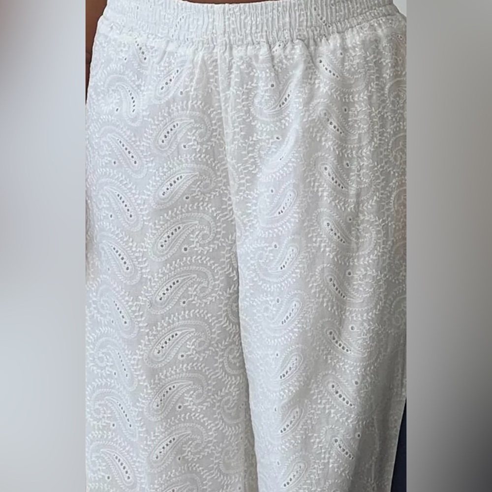 Princess Polly Unfair White Pants. Size 0